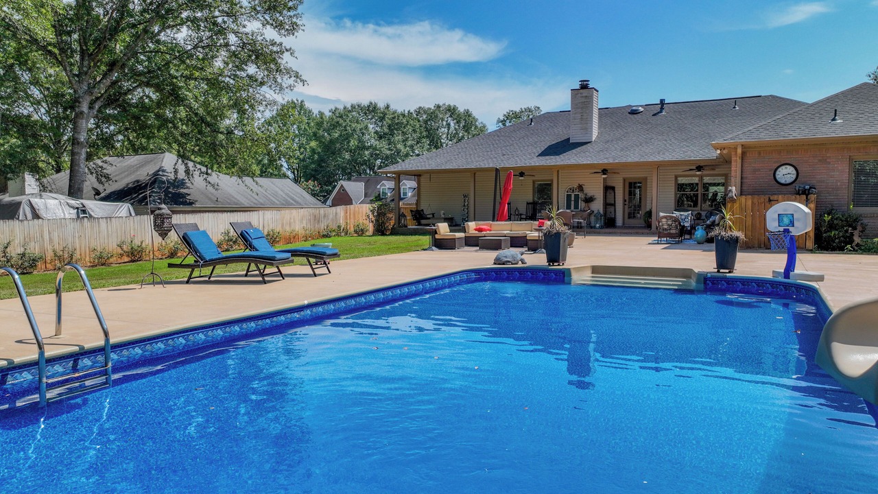 Photo of Outdoor in Northport