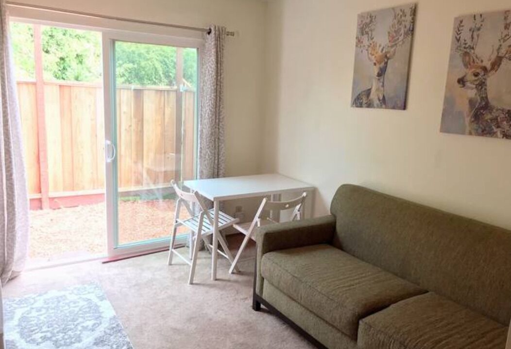 Photo of Livingroom in Edenvale