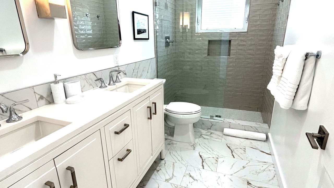 Photo of Bathroom in Jimmy Hill