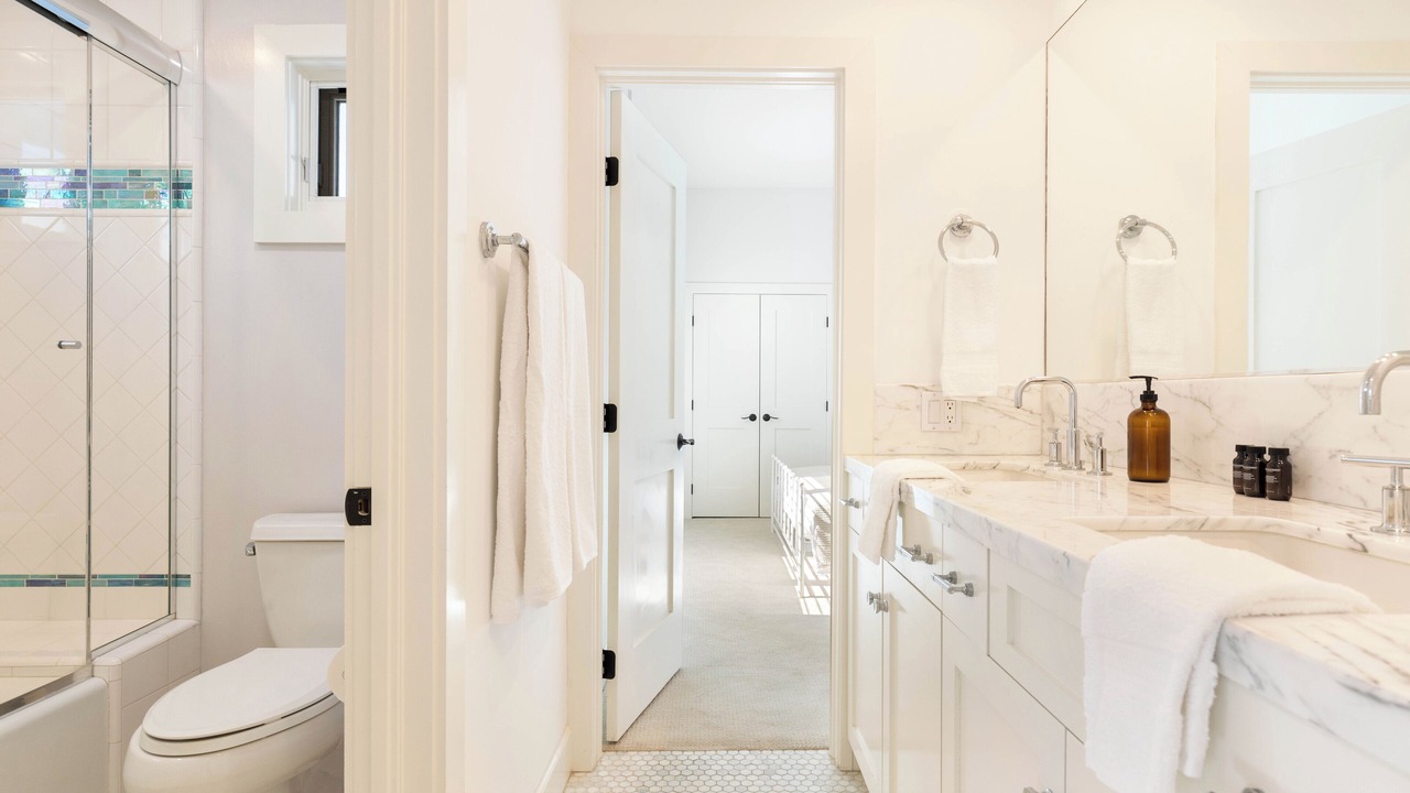 Photo of Bathroom in Santa Ana Heights