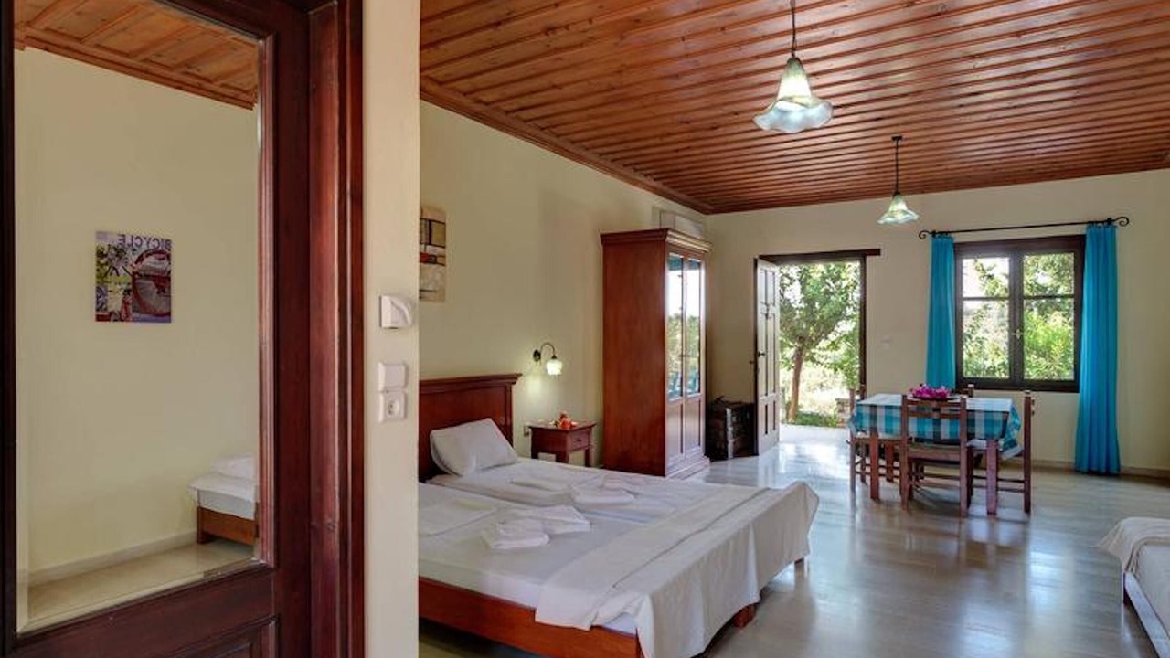 Photo of Bedroom in Douliana