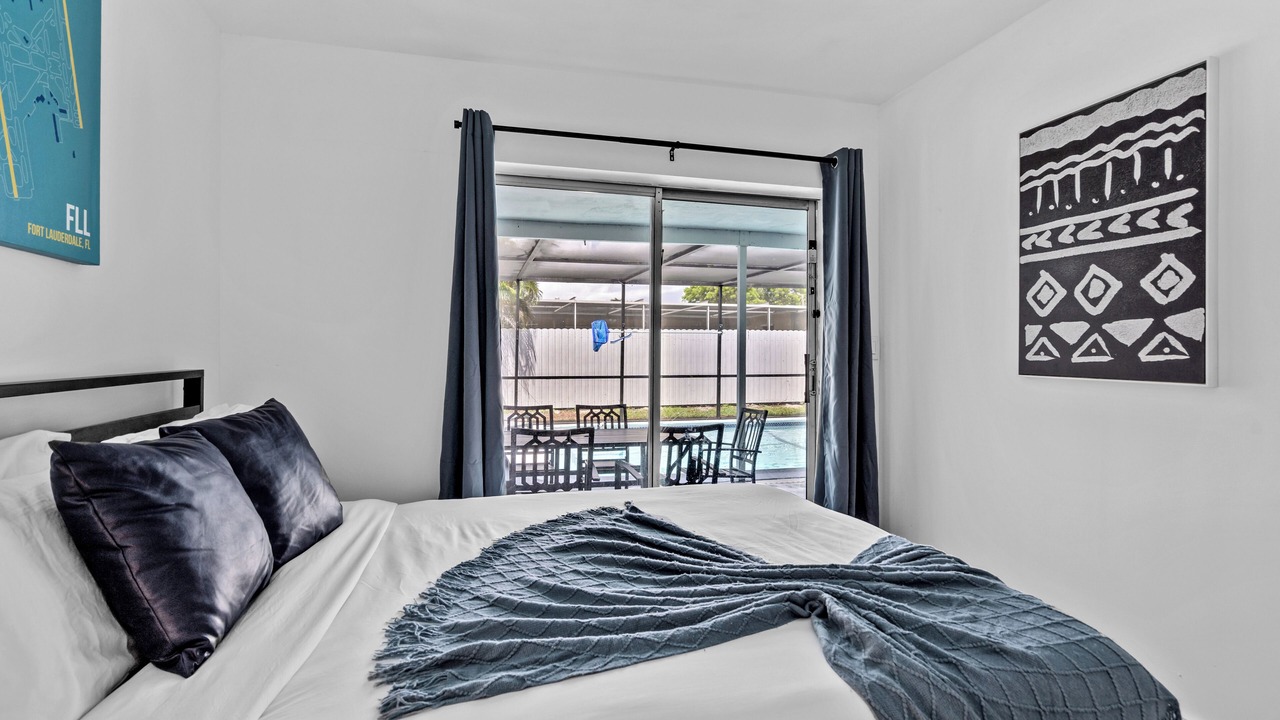 Photo of Bedroom in Miramar