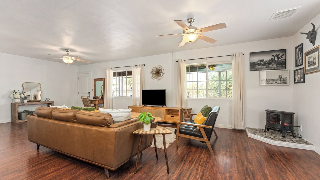 Photo of Livingroom in Joshua Tree