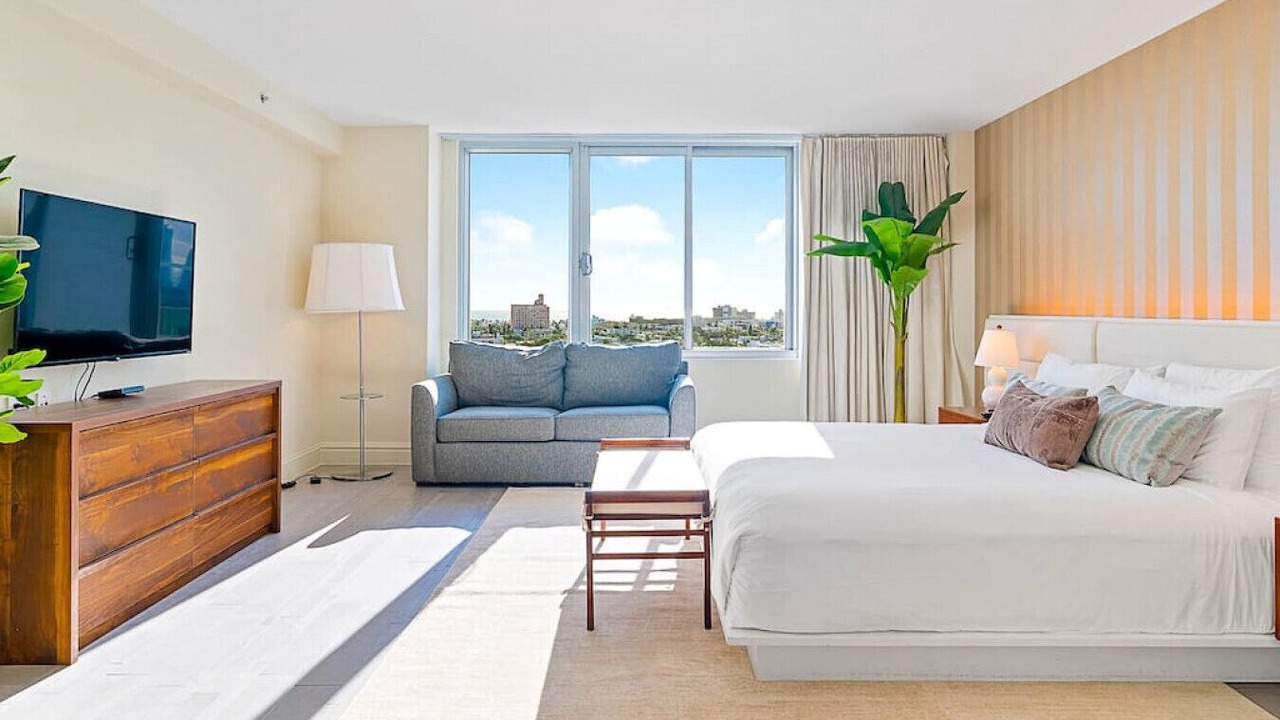 Photo of Bedroom in West Avenue