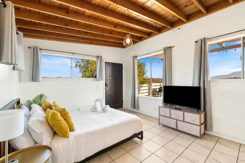 Photo of Bedroom in Morongo Valley