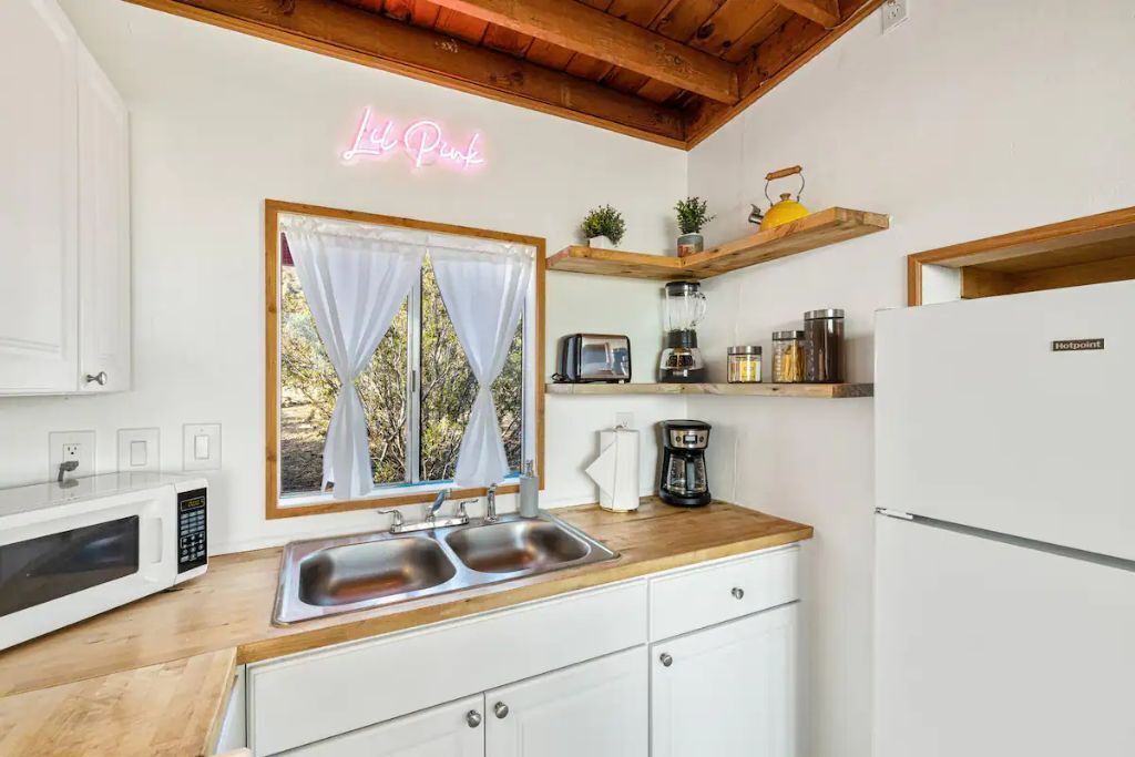 Photo of Kitchen in Morongo Valley