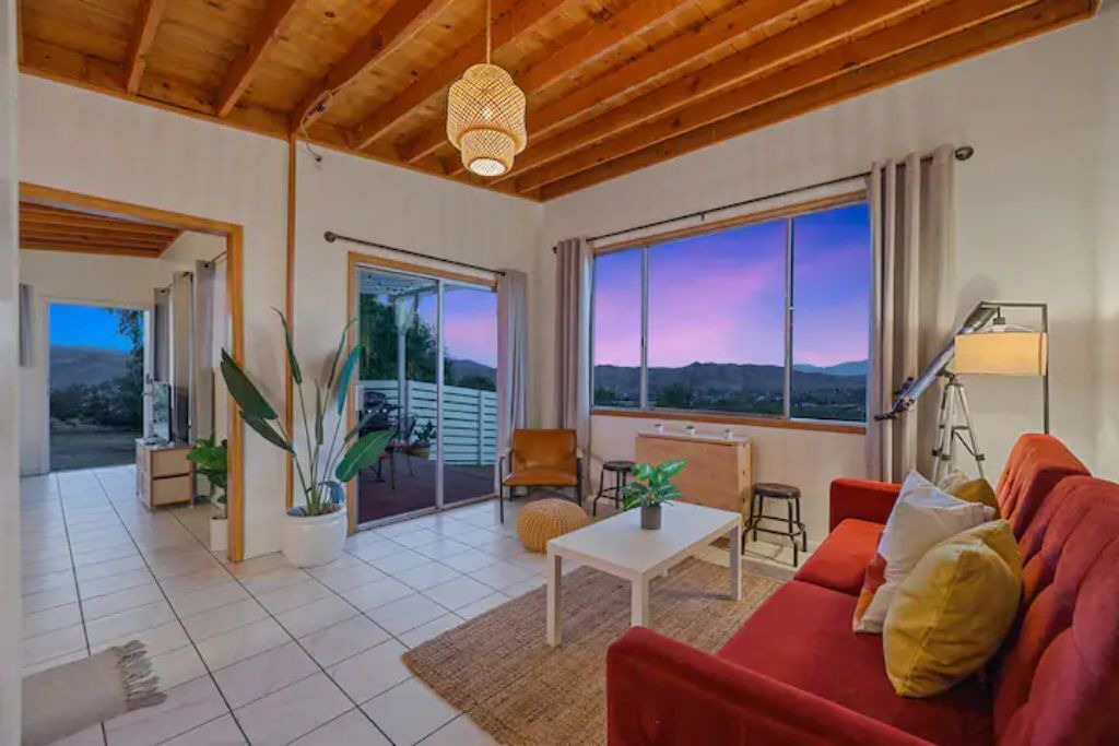 Photo of Livingroom in Morongo Valley