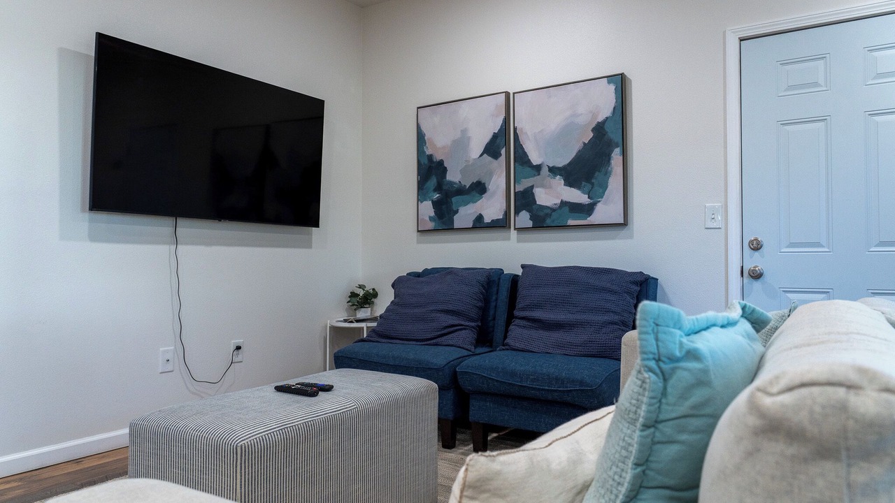Photo of Livingroom in Crescent City North