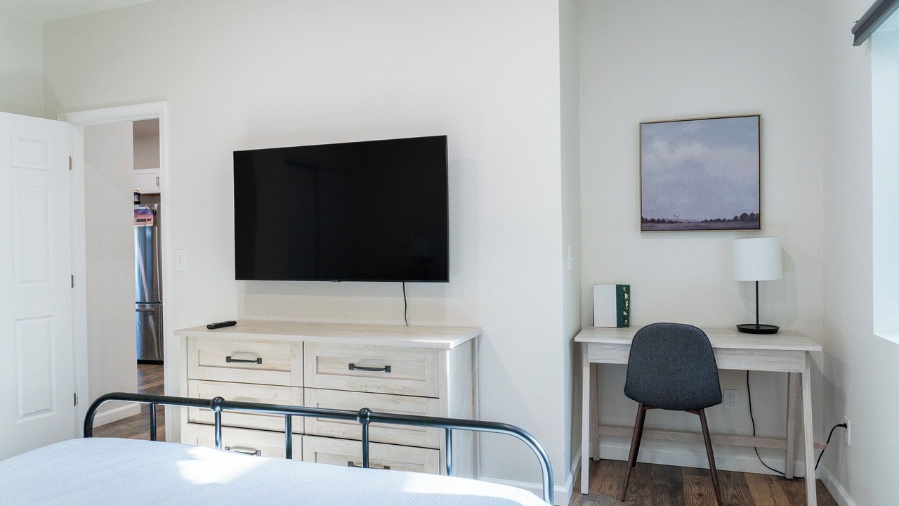 Photo of Bedroom in Crescent City North