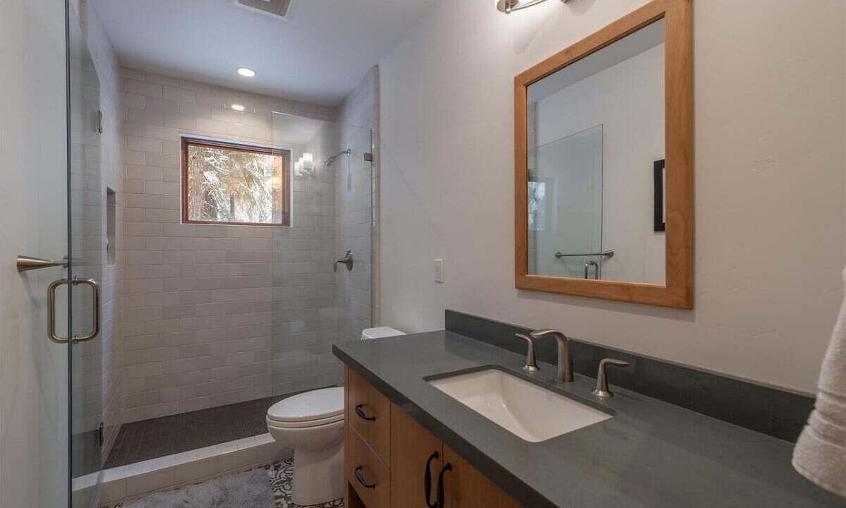 Photo of Bathroom in McKinney Estates