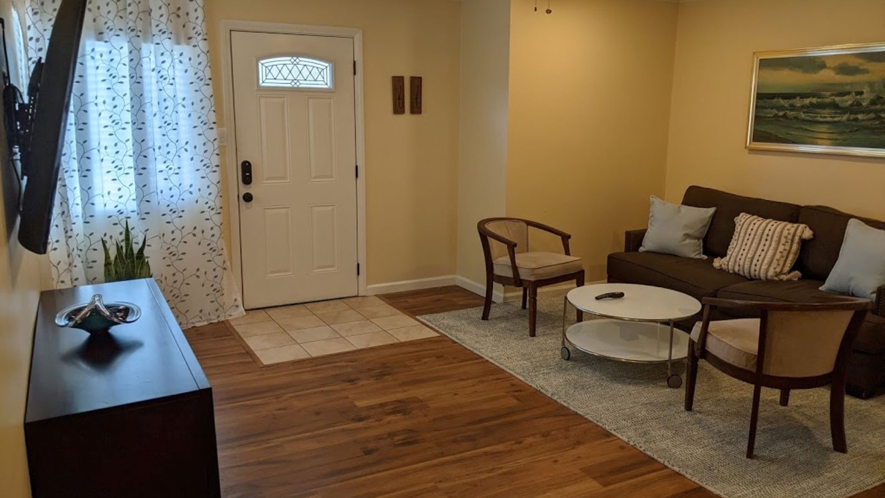 Photo of Livingroom in Downey