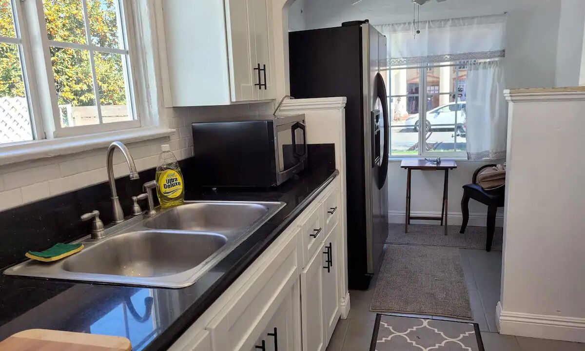 Photo of Kitchen in South Gate