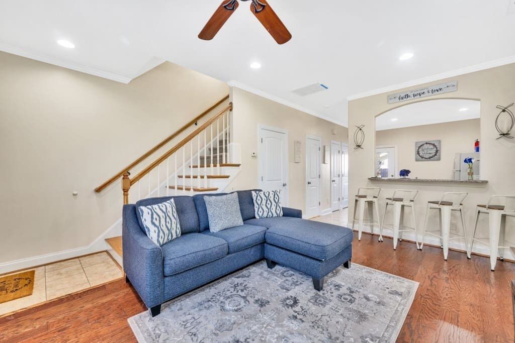 Photo of Livingroom in Concord