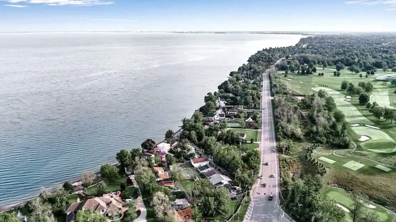 Photo of Outdoor in Lake View