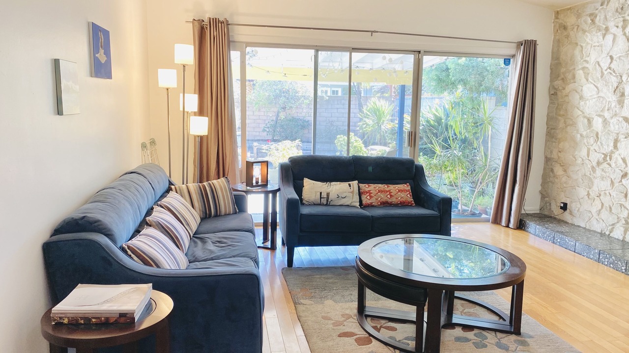 Photo of Livingroom in Mar Vista