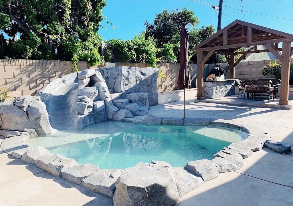 Photo of Outdoor in Midway City