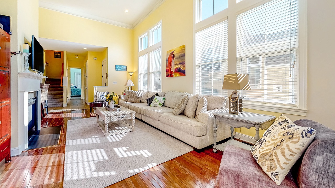 Photo of Livingroom in The Commons