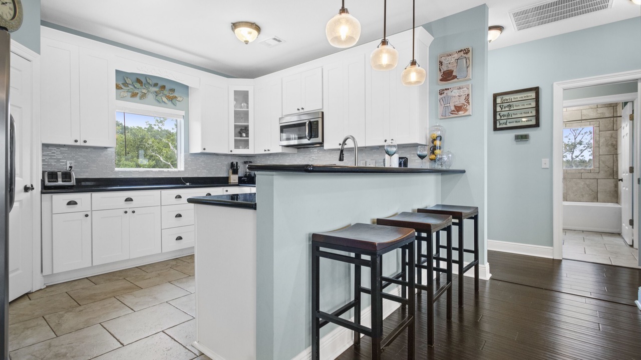 Photo of Kitchen in Gulf Hills