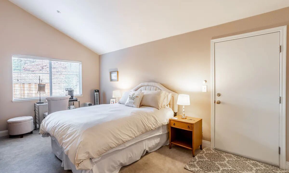 Photo of Bedroom in San Tomas