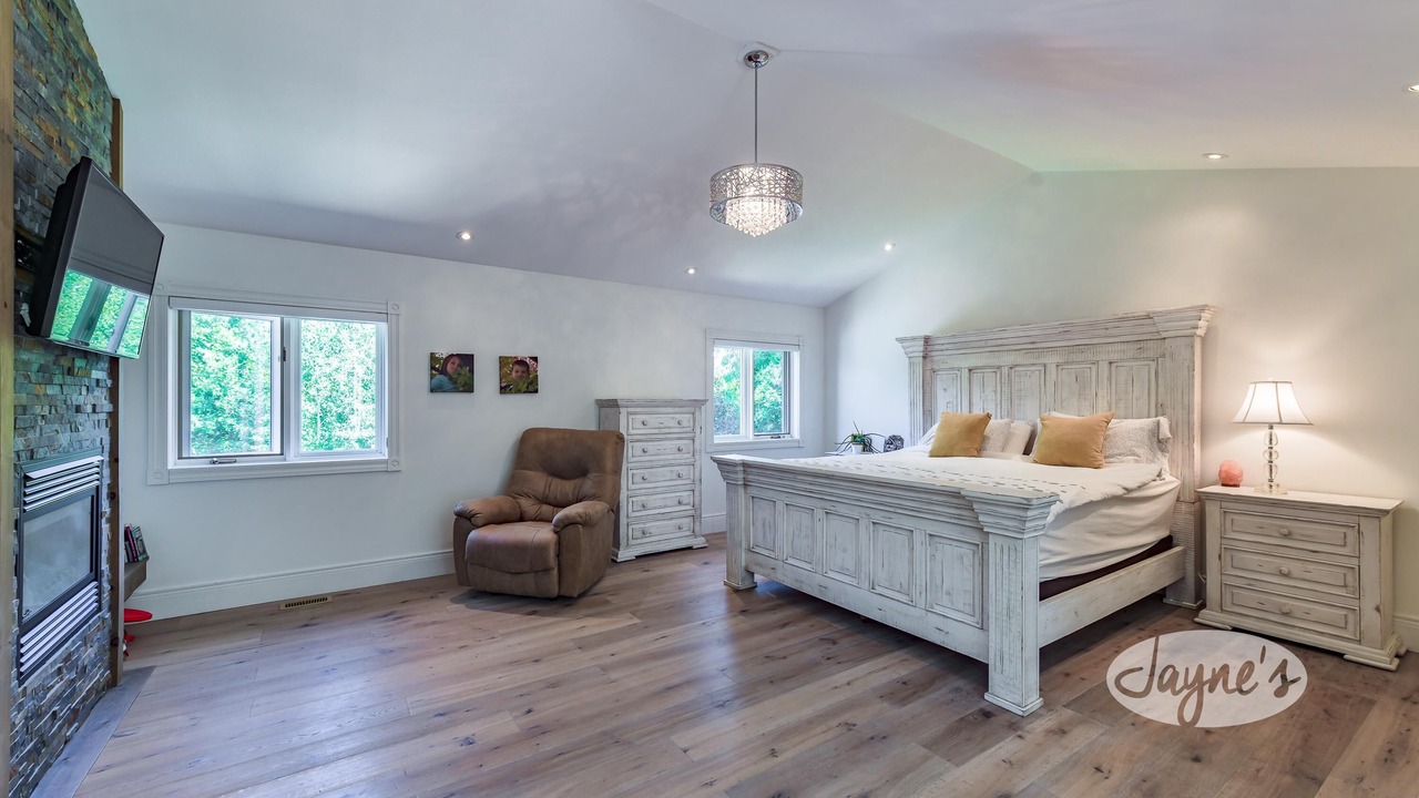 Photo of Livingroom in Colling Woodlands