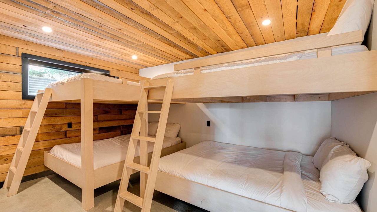 Photo of Bedroom in Saint Ferreol les Neiges