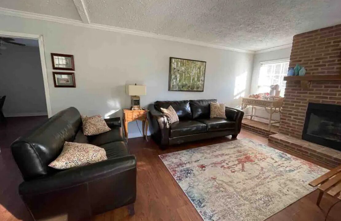 Photo of Livingroom in Bessemer