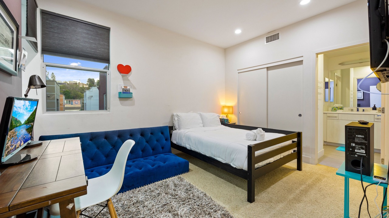 Photo of Bedroom in Silver Lake