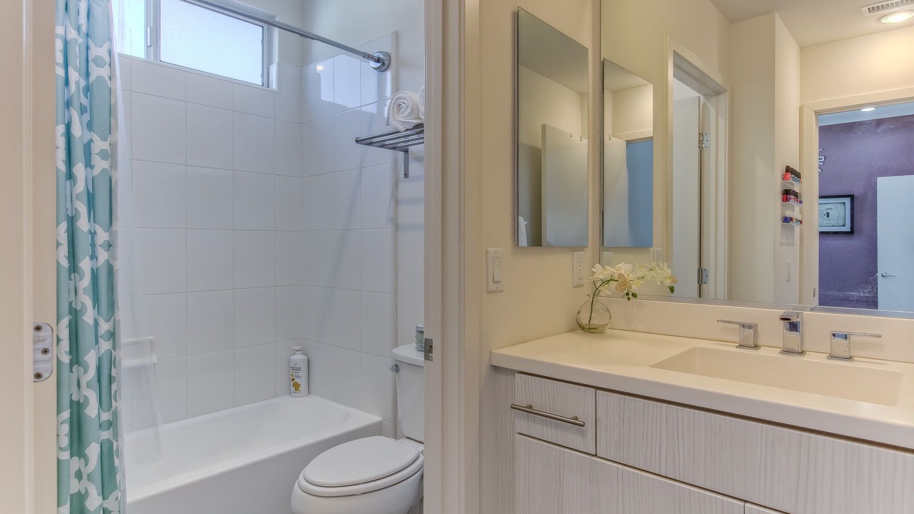Photo of Bathroom in Silver Lake
