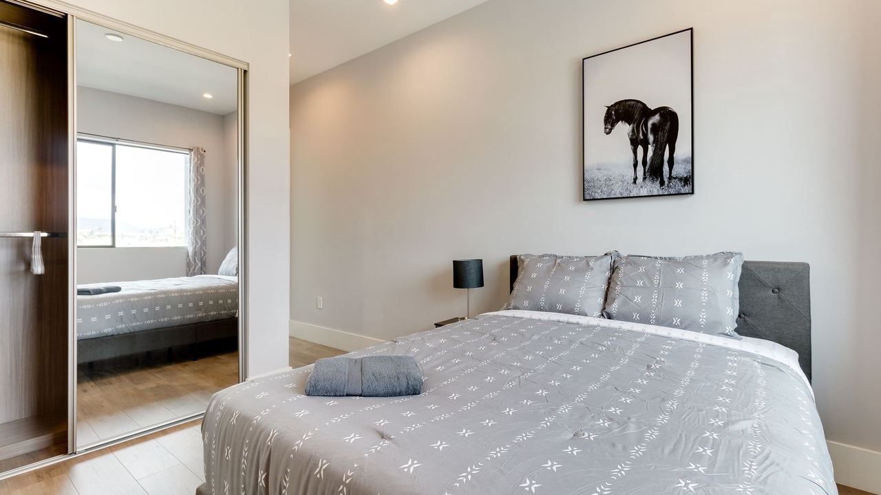 Photo of Bedroom in Mid City