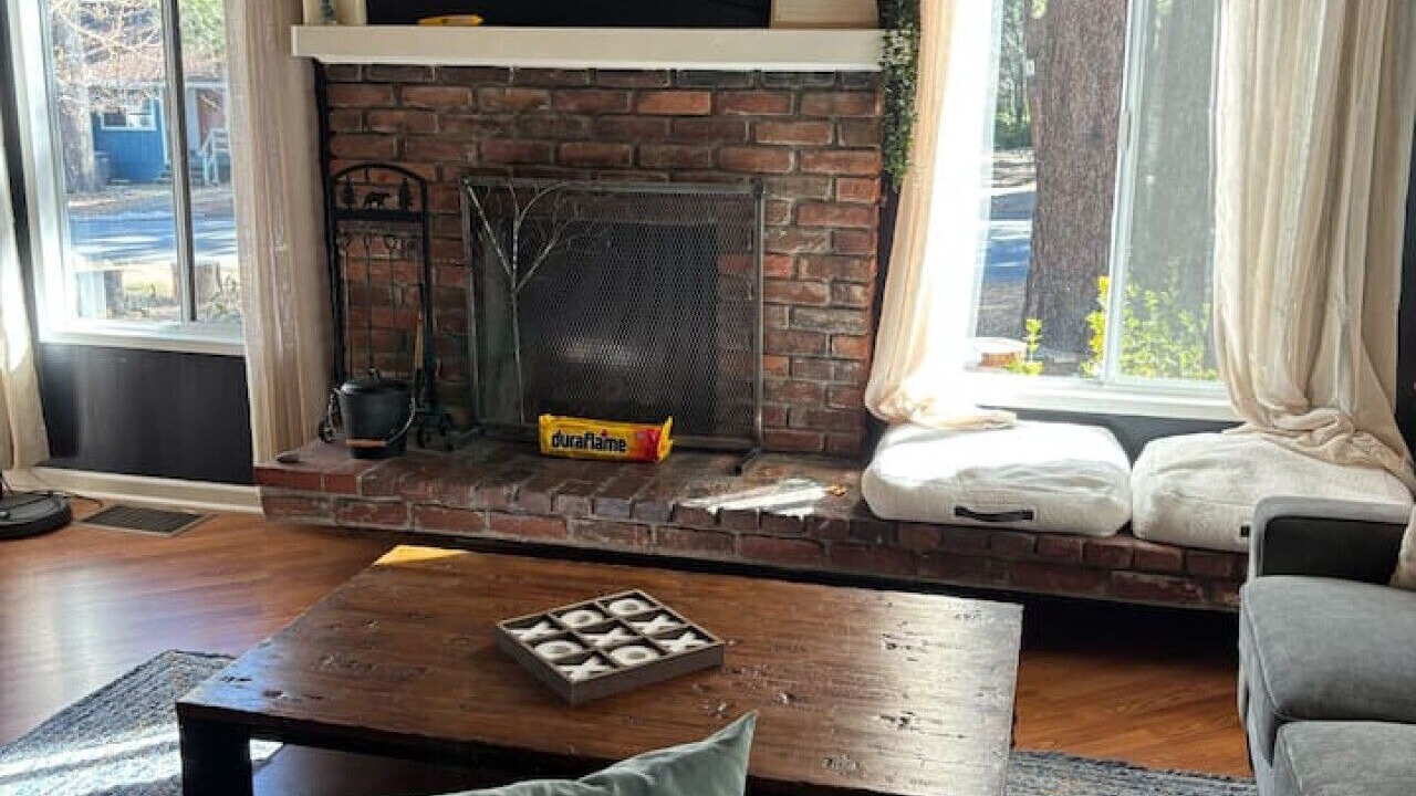 Photo of Livingroom in Wrightwood