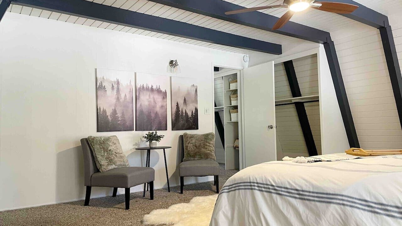 Photo of Bedroom in Wrightwood