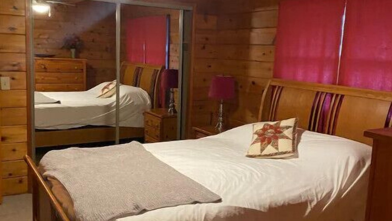 Photo of Bedroom in Pinnacle