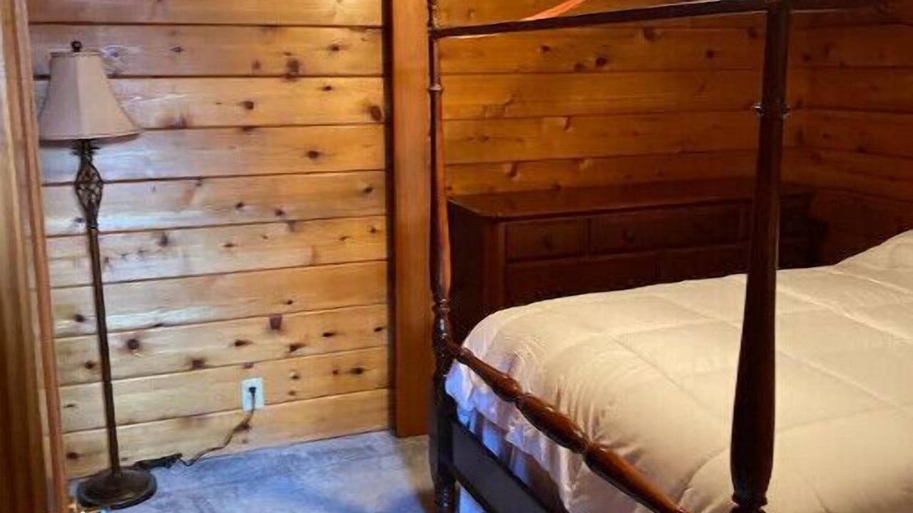 Photo of Bedroom in Pinnacle