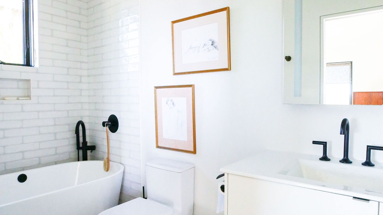 Photo of Bathroom in Point Richmond