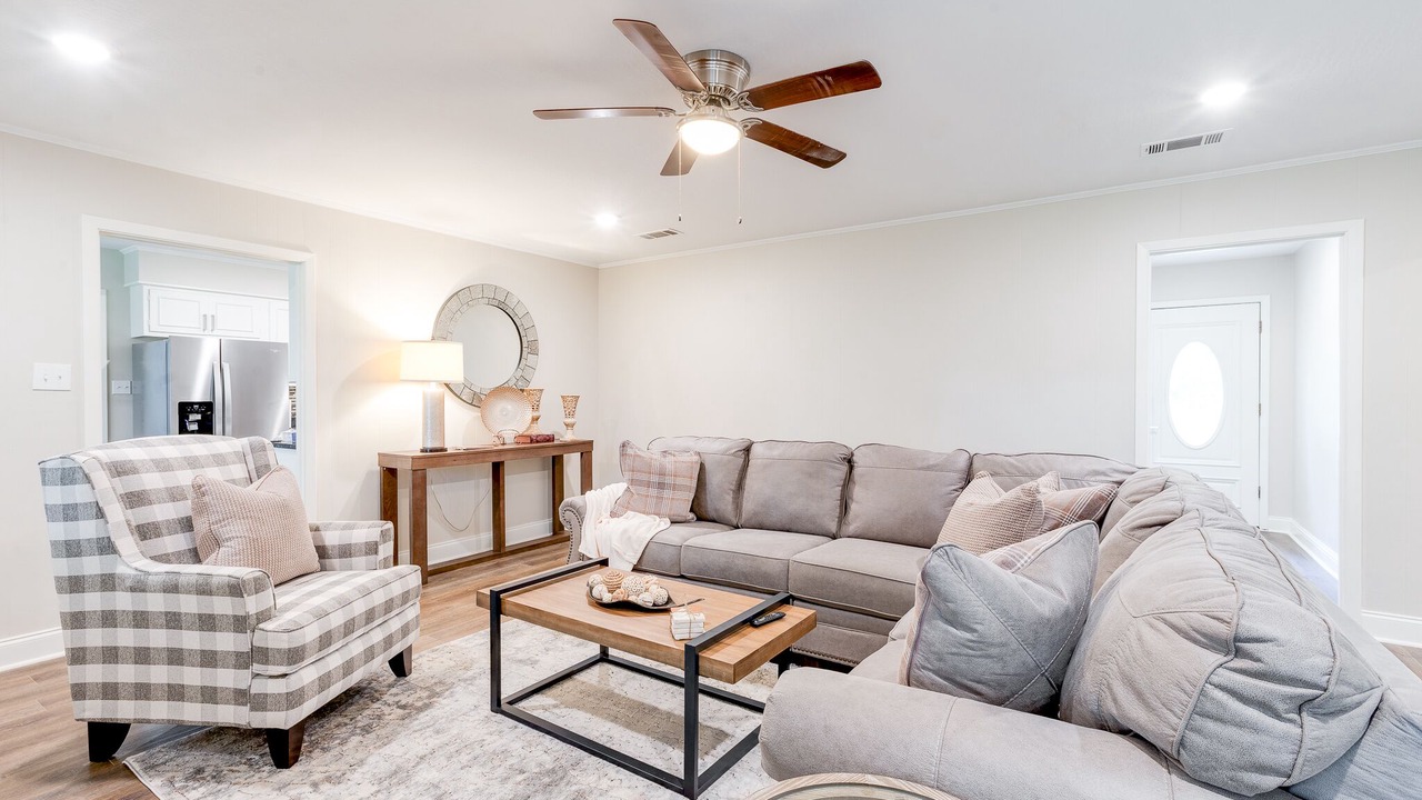 Photo of Livingroom in Hattiesburg