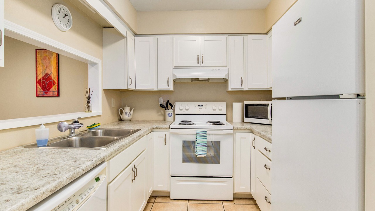 Photo of Kitchen in Southeast Pensacola