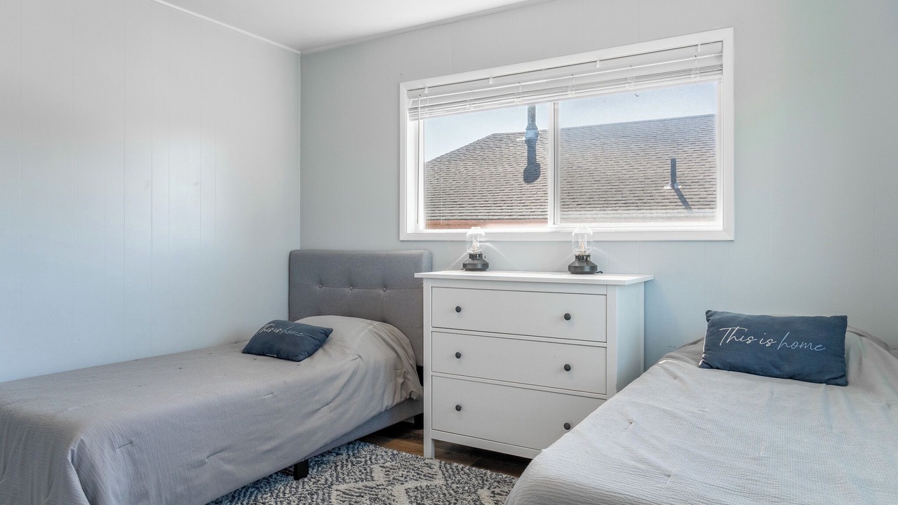 Photo of Bedroom in Crescent City North