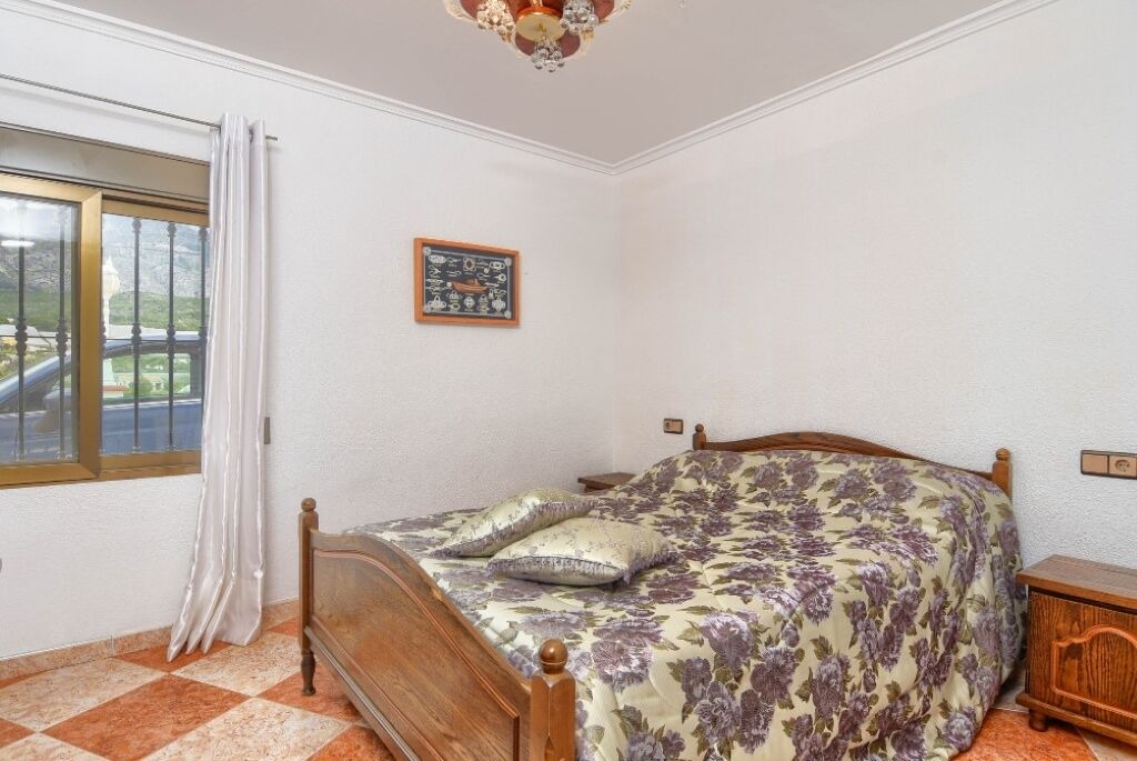Photo of Bedroom in Callosa d' En Sarria
