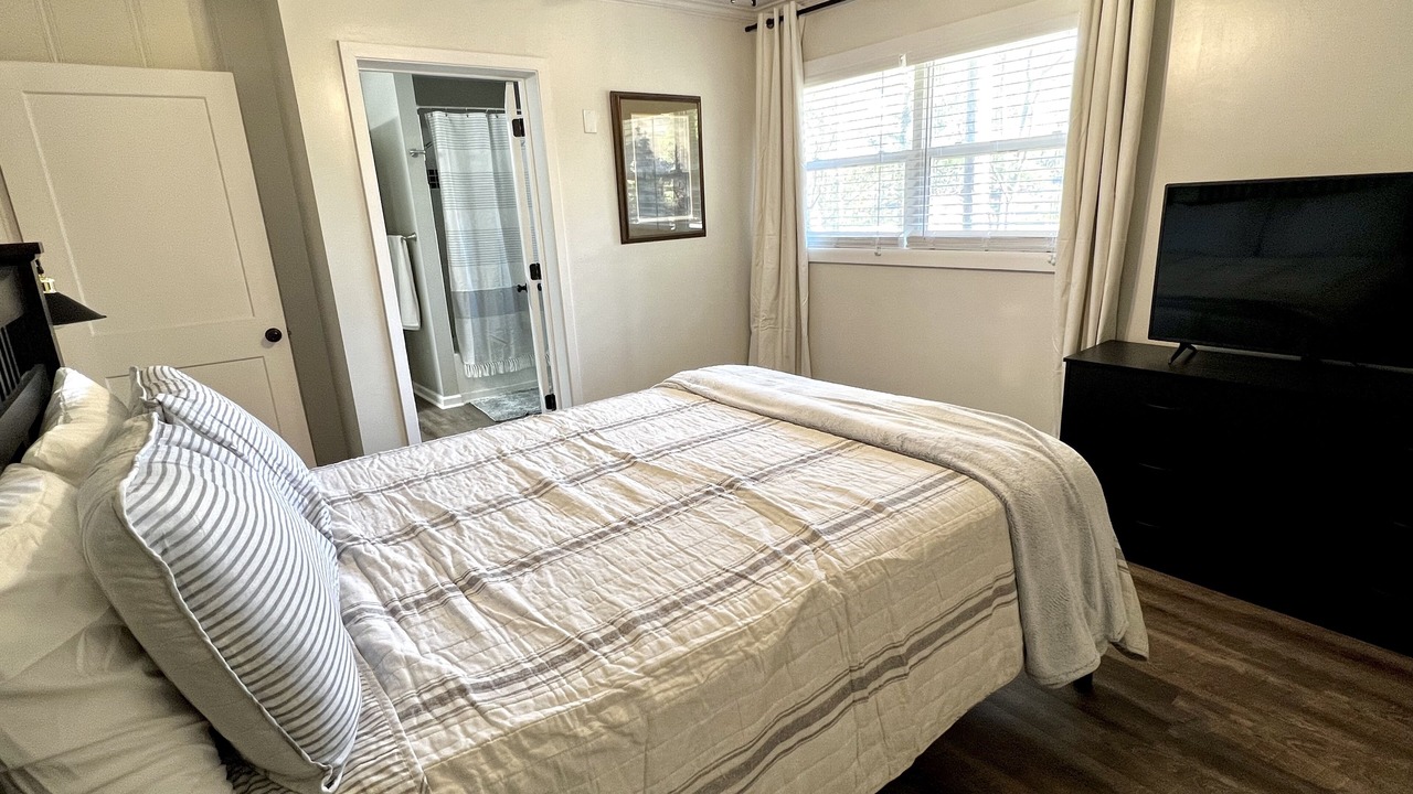 Photo of Bedroom in Starkville