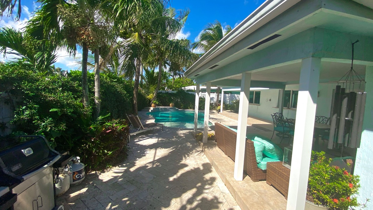 Photo of Patio Balcony in Lighthouse Point