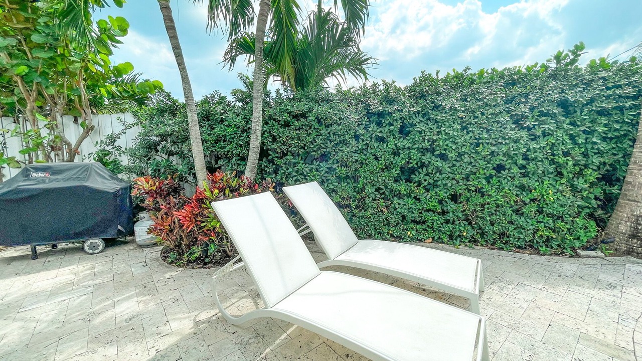 Photo of Patio Balcony in Lighthouse Point