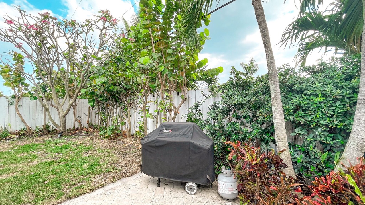 Photo of Outdoor in Lighthouse Point