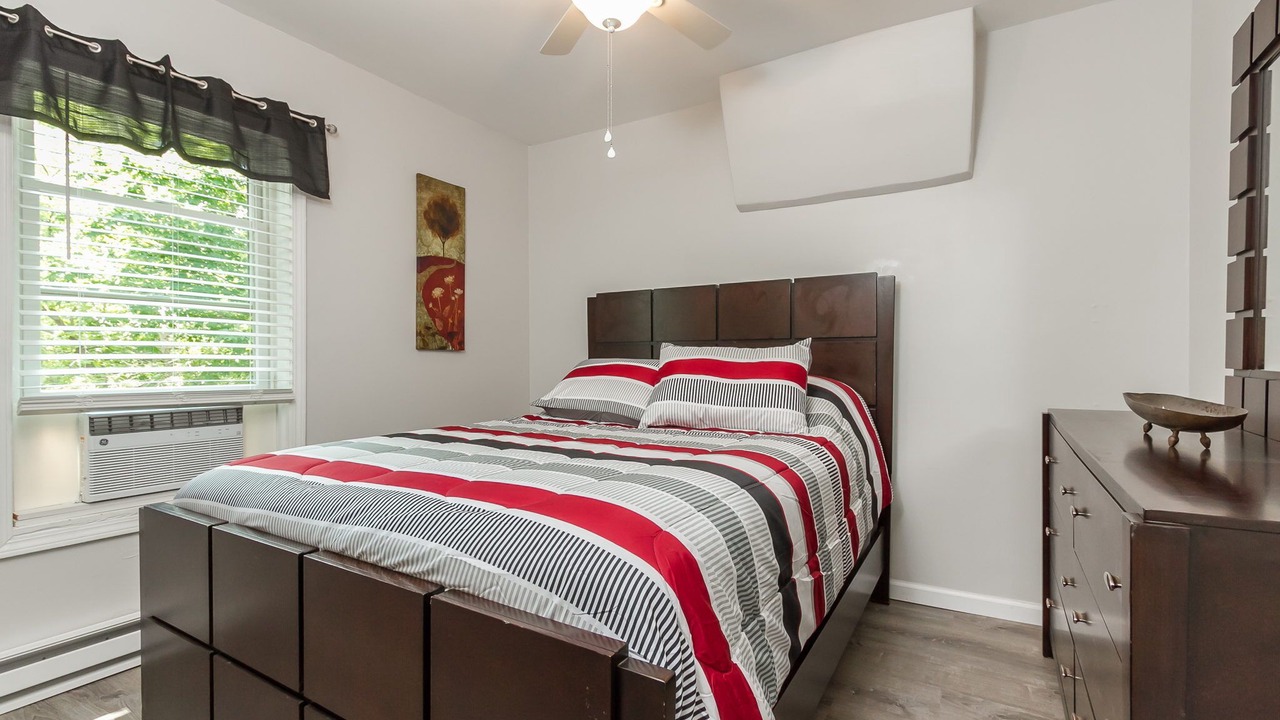 Photo of Bedroom in Canandaigua