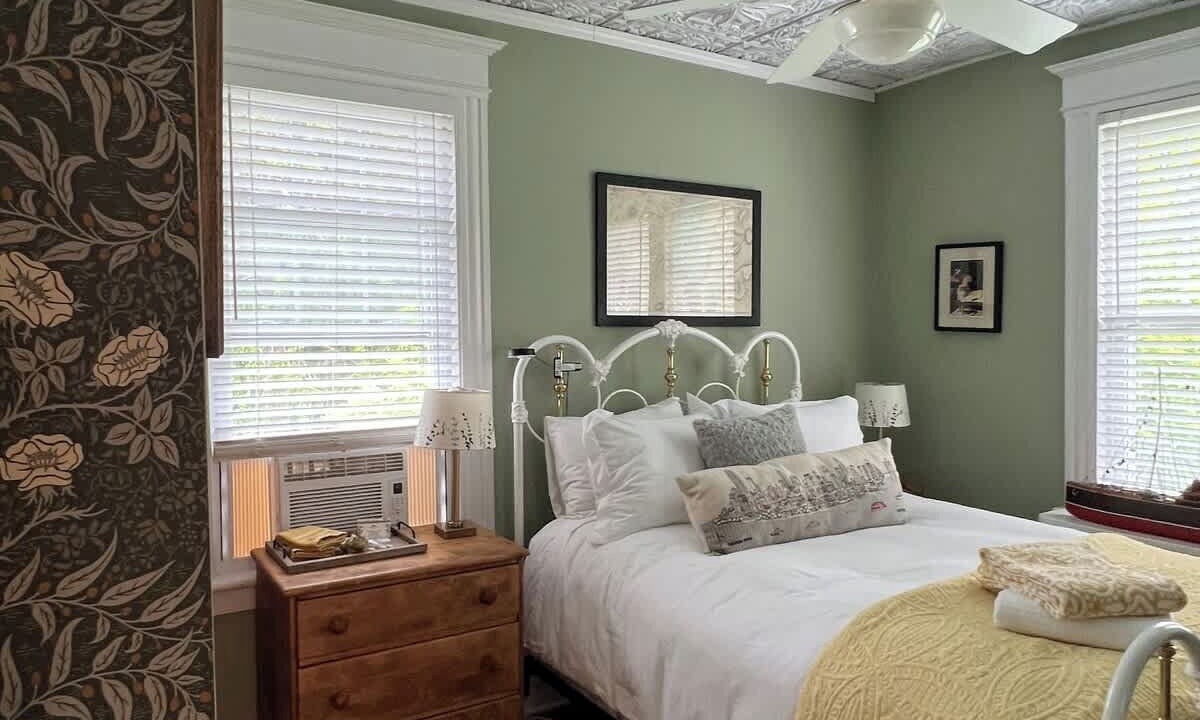 Photo of Bedroom in Firthcliffe