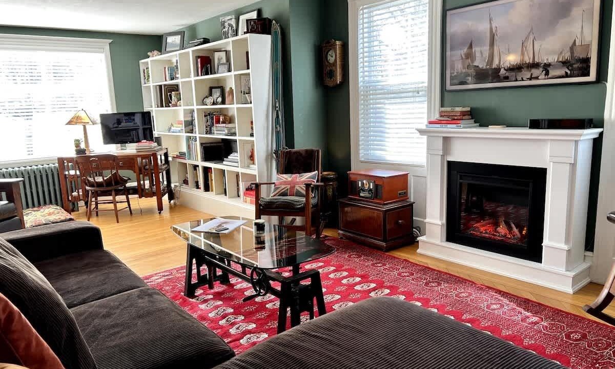 Photo of Livingroom in Firthcliffe