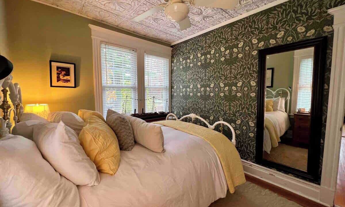 Photo of Bedroom in Firthcliffe