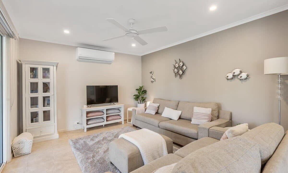 Photo of Livingroom in Middleton