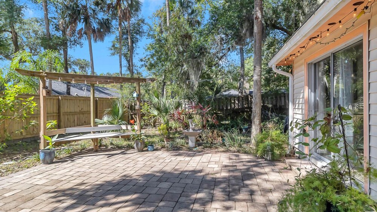 Photo of Patio Balcony in Atlantic Beach