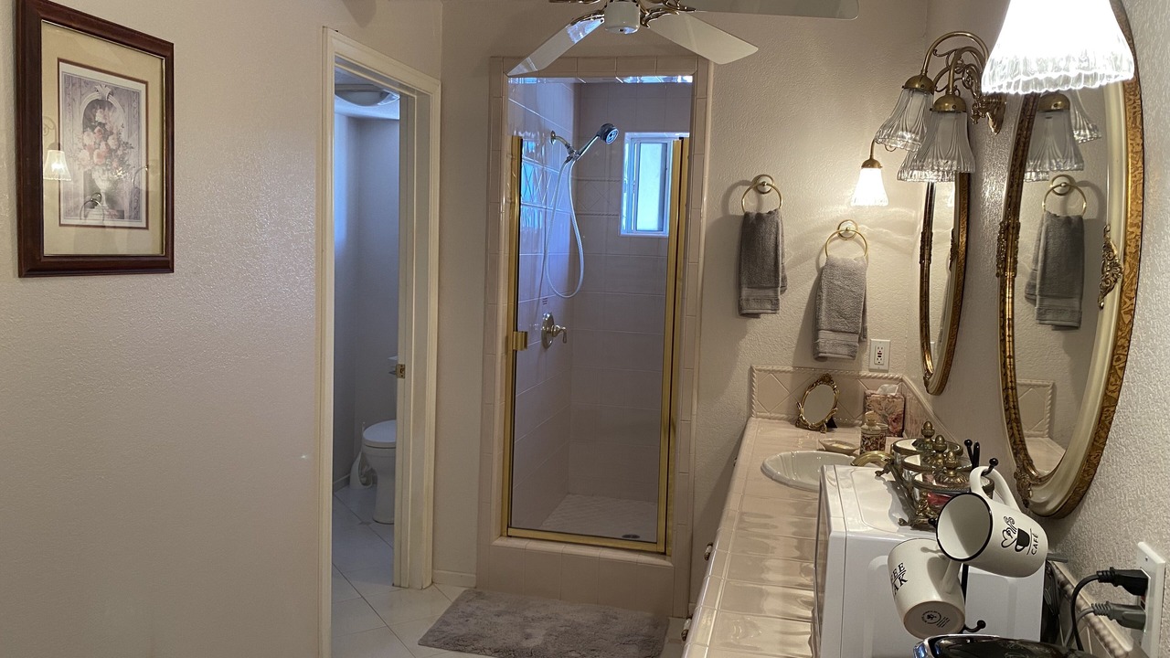 Photo of Bathroom in Del Cerro
