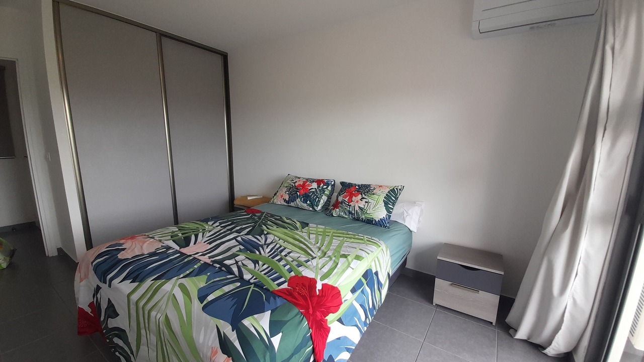 Photo of Bedroom in Faaa